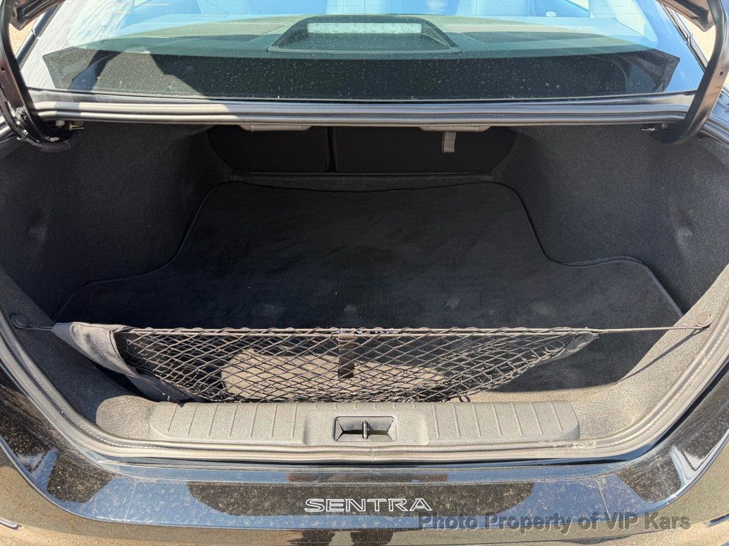 2025 Nissan Sentra SV CVT - 23022047 - 19