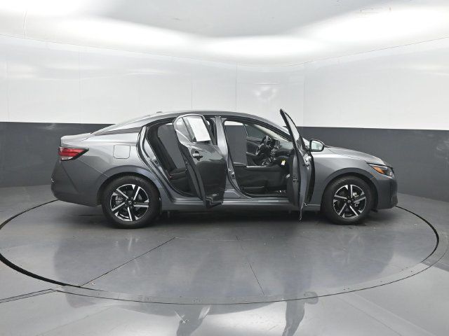 2025 Nissan Sentra SV CVT - 23071745 - 31