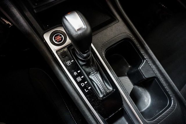 2025 Nissan Sentra SV CVT - 23000847 - 22