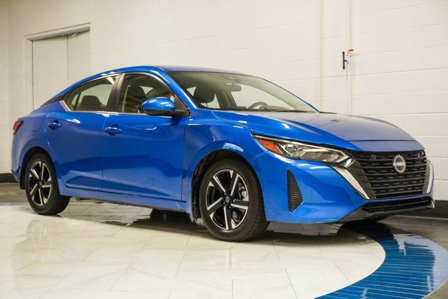 2025 Nissan Sentra SV CVT's photo