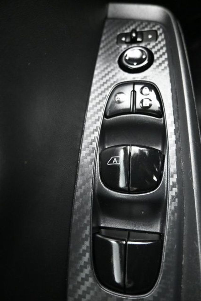 2025 Nissan Sentra SV CVT - 23074762 - 24