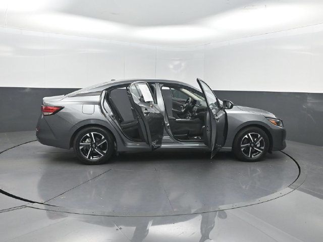 2025 Nissan Sentra SV CVT - 23074762 - 32