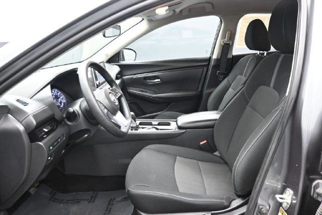 2025 Nissan Sentra SV CVT - 23074762 - 5