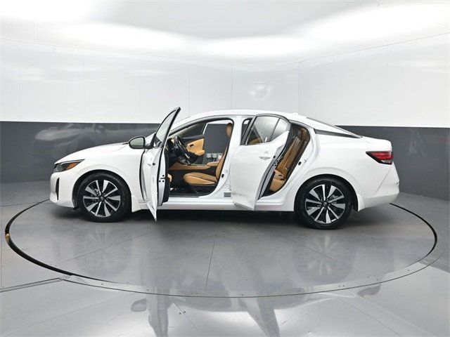 2025 Nissan Sentra SV CVT - 22951618 - 42