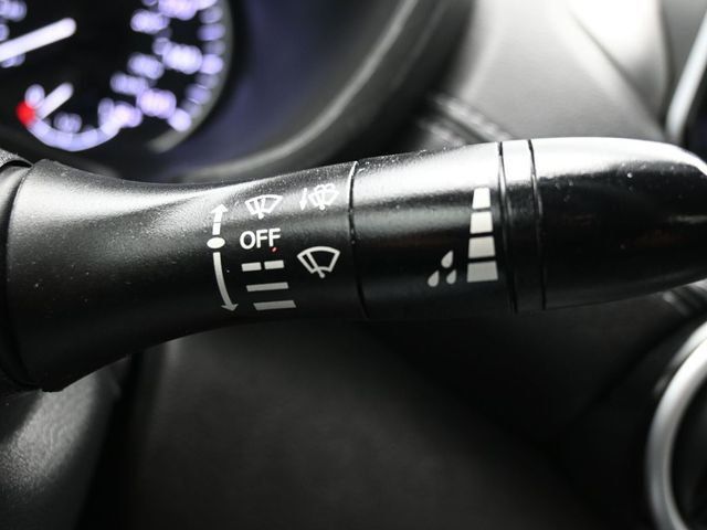 2025 Nissan Sentra SV CVT - 22990723 - 19