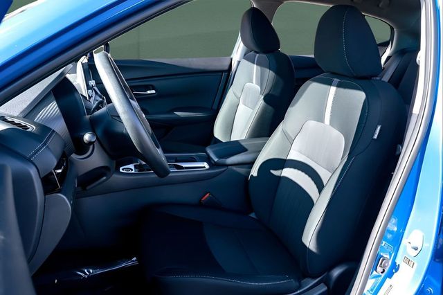 2025 Nissan Sentra SV CVT - 23003036 - 10