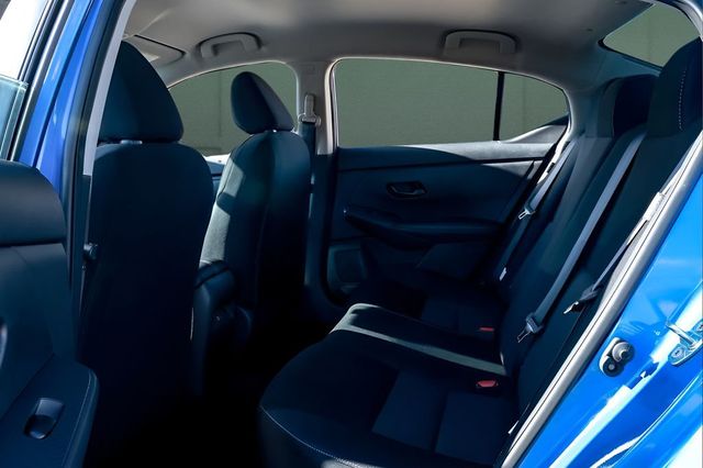 2025 Nissan Sentra SV CVT - 23003036 - 11