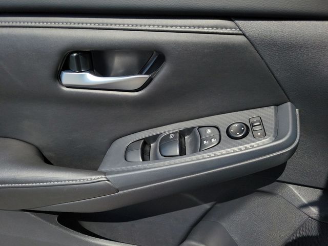 2025 Nissan Sentra SV CVT - 22915276 - 6