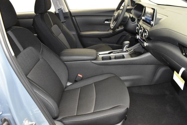 2025 Nissan Sentra SV CVT - 22982835 - 22