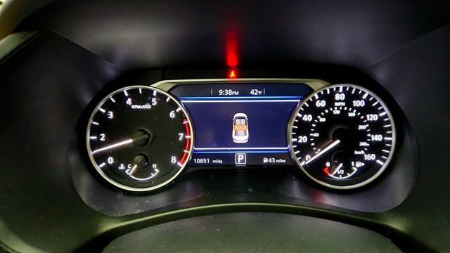 2025 Nissan Sentra SV CVT w/ Premium & All Weather Packages - 23011301 - 14