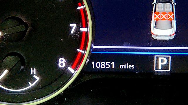 2025 Nissan Sentra SV CVT w/ Premium & All Weather Packages - 23011301 - 15