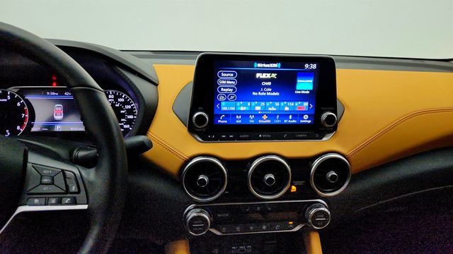 2025 Nissan Sentra SV CVT w/ Premium & All Weather Packages - 23011301 - 17