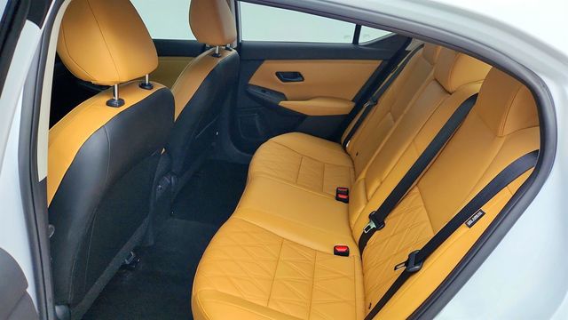 2025 Nissan Sentra SV CVT w/ Premium & All Weather Packages - 23011301 - 20