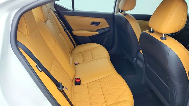 2025 Nissan Sentra SV CVT w/ Premium & All Weather Packages - 23011301 - 22