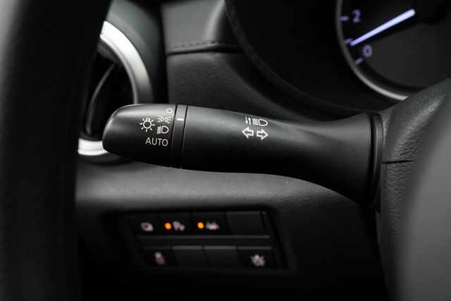 2025 Nissan Versa S CVT - 22991435 - 32