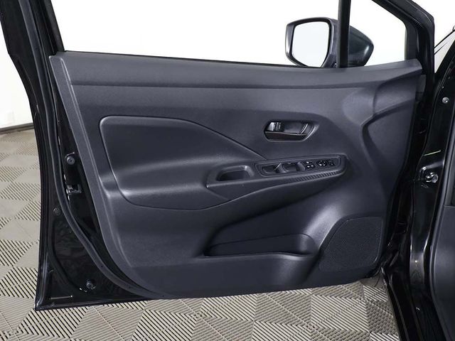 2025 Nissan Versa S CVT - 23037573 - 18
