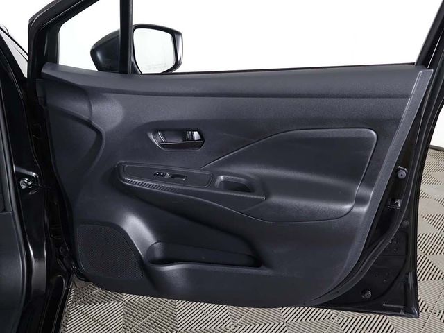 2025 Nissan Versa S CVT - 23037573 - 19