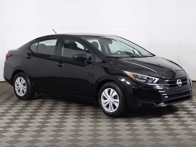 2025 Nissan Versa S CVT - 23037573 - 41