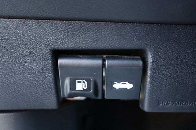 2025 Nissan Versa S CVT - 22970720 - 32