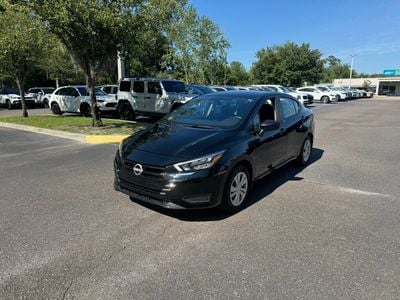 2025 Nissan Versa