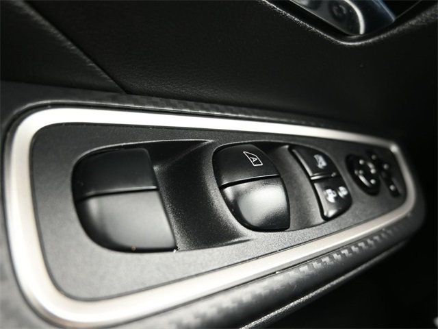 2025 Nissan Versa SR CVT - 22958315 - 29