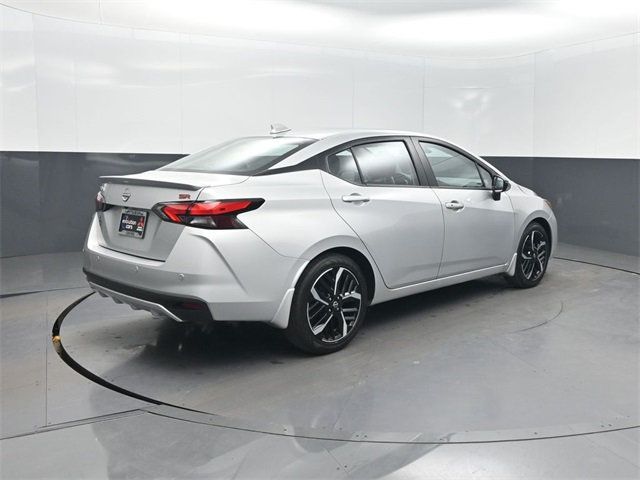 2025 Nissan Versa SR CVT - 22958315 - 33