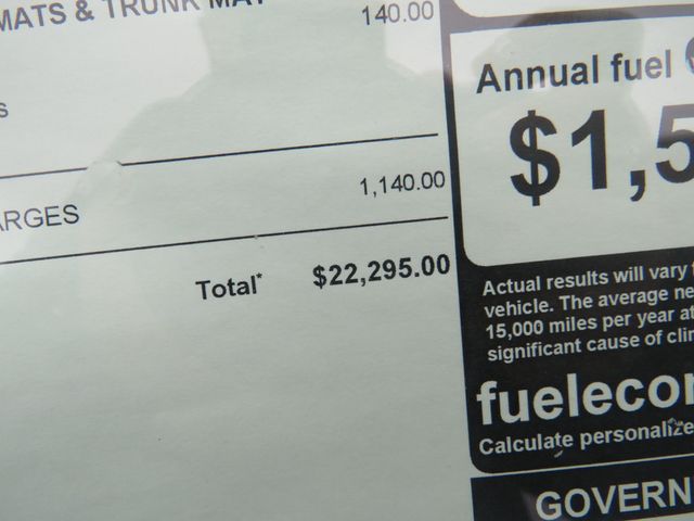 2025 Nissan Versa SV CVT - 22944347 - 14