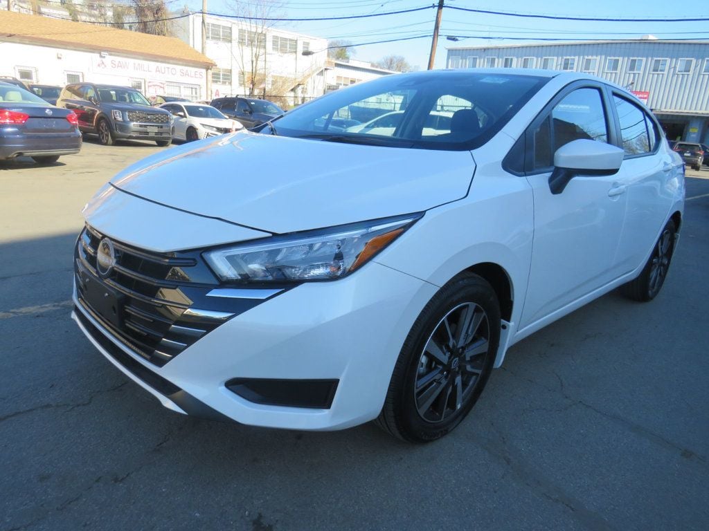 2025 Nissan Versa SV CVT - 23010073 | Video 1