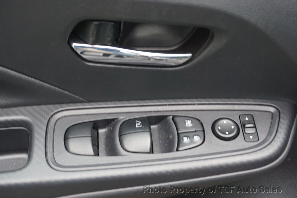 2025 Nissan Versa SV CVT - 23025471 - 28