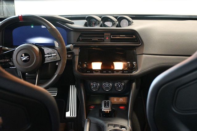2025 Nissan Z NISMO Automatic - 23036859 - 4