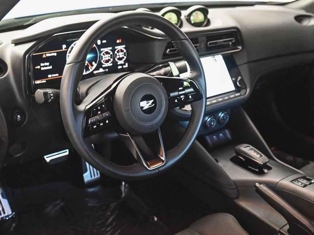 2025 Nissan Z Performance photo 13