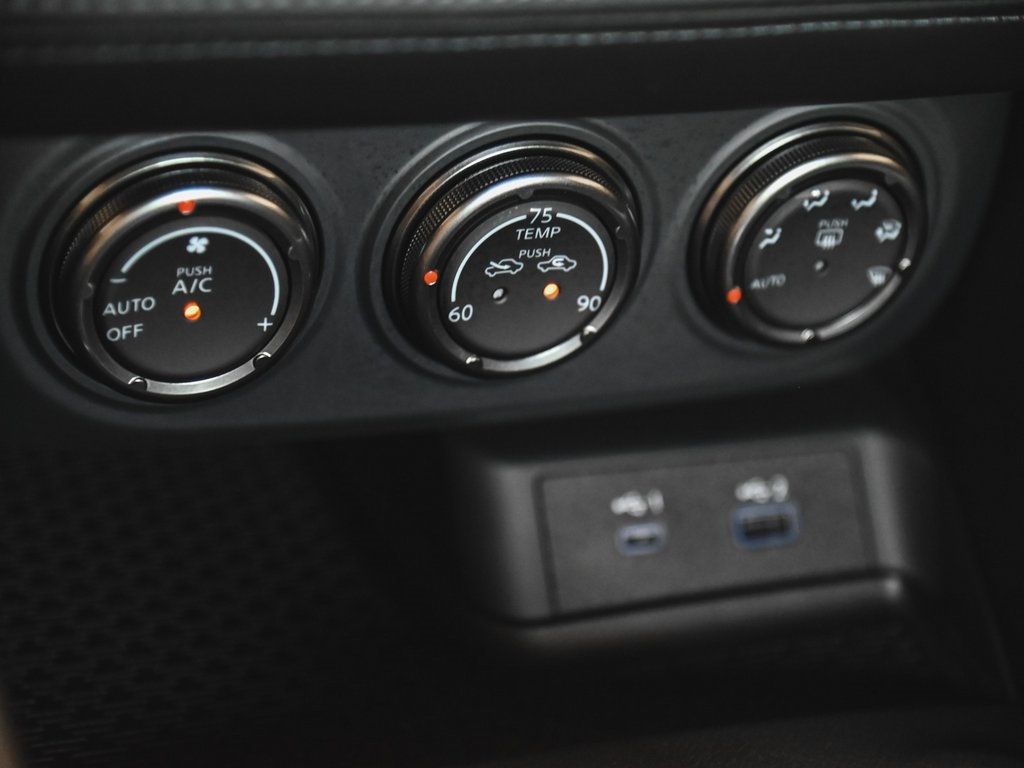 2025 Nissan Z Performance photo 20