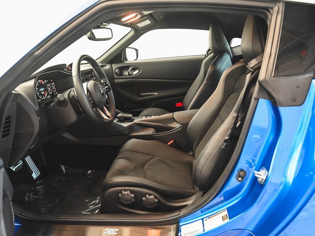 2025 Nissan Z Performance photo 29