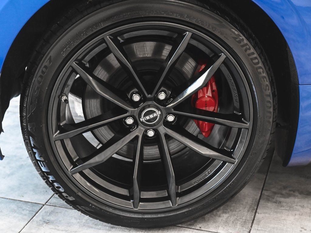2025 Nissan Z Performance photo 7