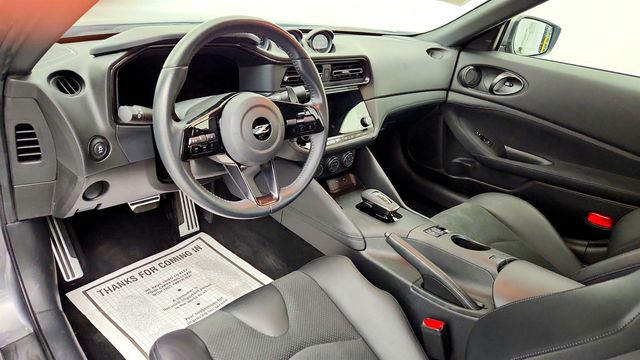 2025 Nissan Z Performance Automatic w/ Illuminated Kick Plates - 23060138 - 10