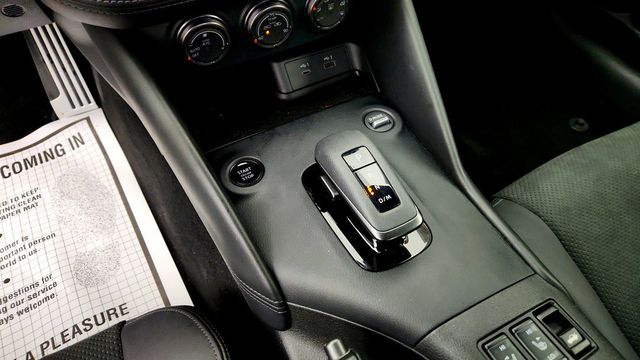 2025 Nissan Z Performance Automatic w/ Illuminated Kick Plates - 23060138 - 14