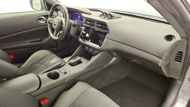 2025 Nissan Z Performance Automatic w/ Illuminated Kick Plates - 23060138 - 20