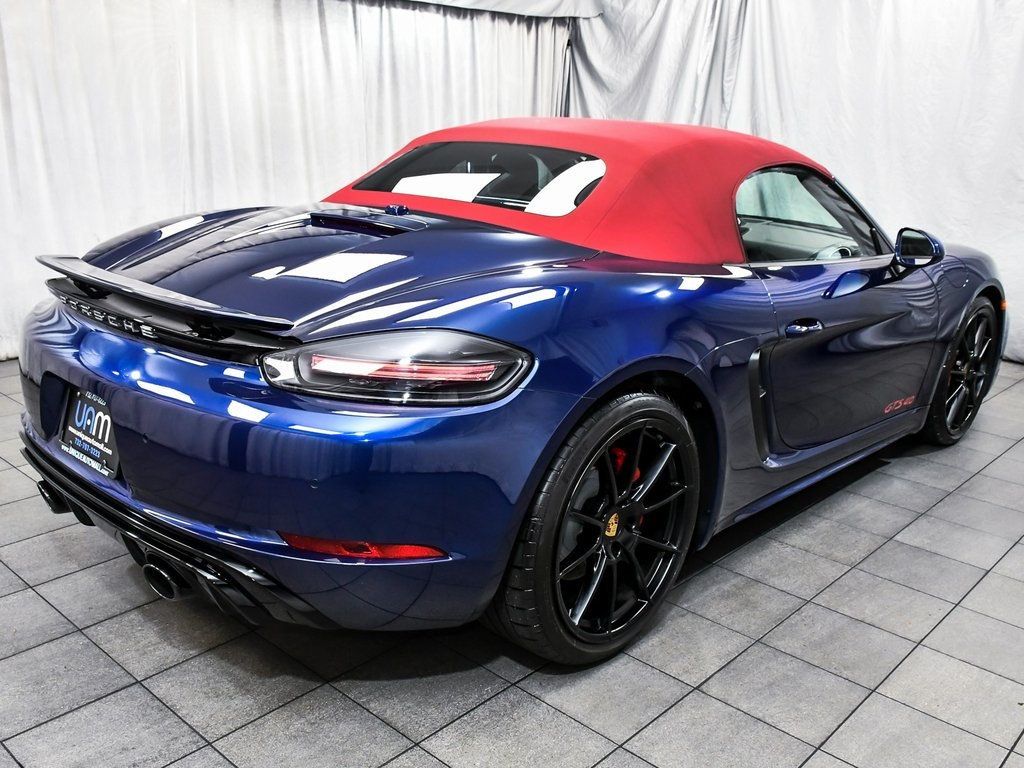 2025 Porsche Boxster GTS 4.0 photo 4