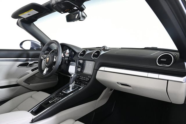 2025 Porsche 718 Boxster S - 22934404 - 16