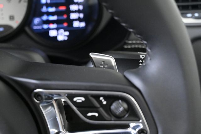 2025 Porsche 718 Boxster S - 22934404 - 19