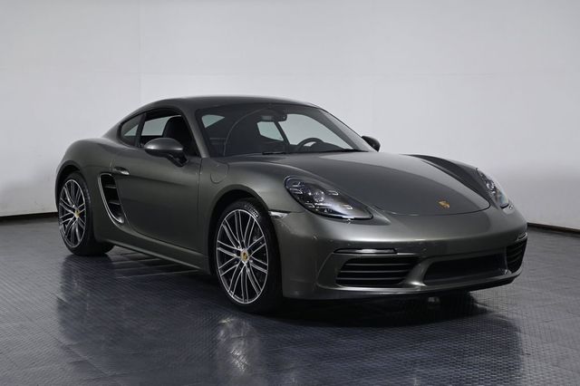 2025 Porsche 718 Cayman Coupe - 23000173 - 8
