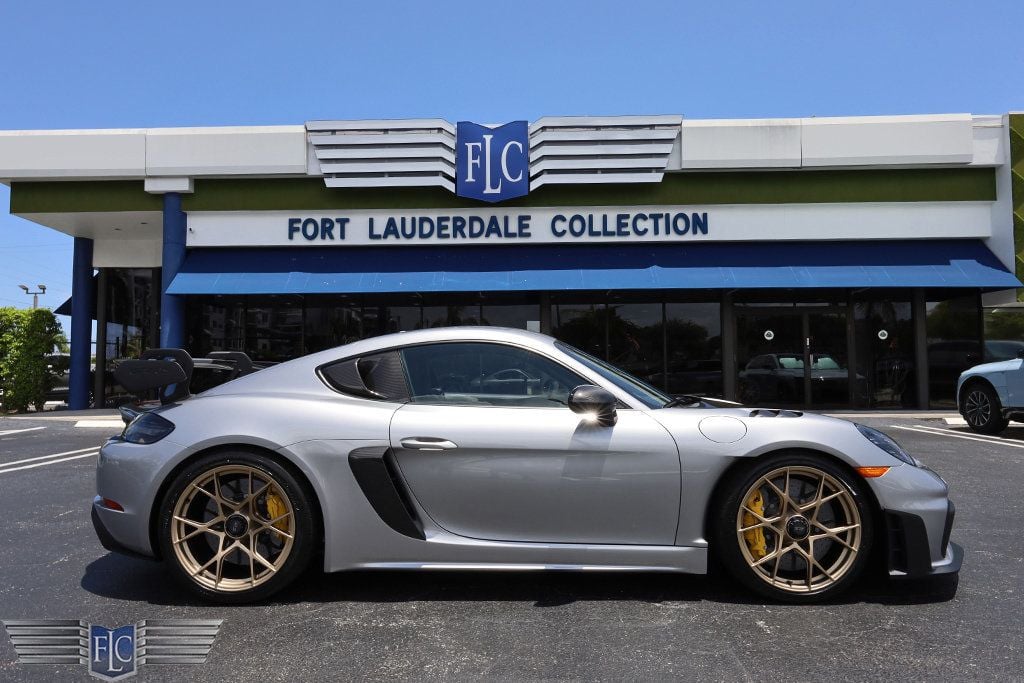 2025 Porsche 718 Cayman GT4 RS Coupe - 22896205 - 1