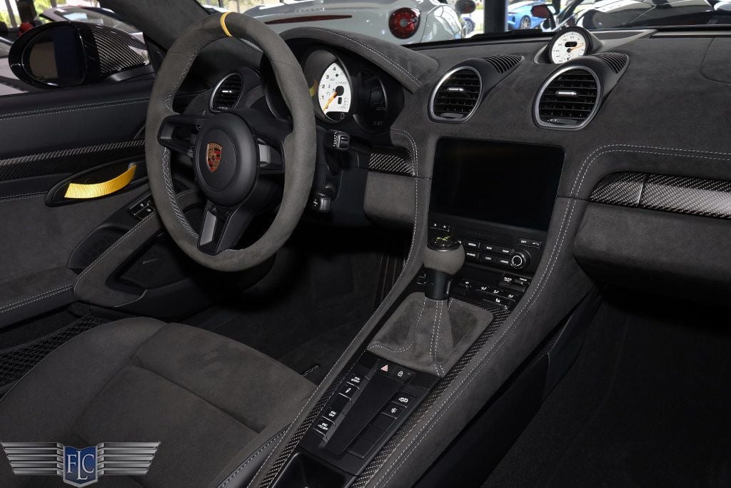 2025 Porsche 718 Cayman GT4 RS Coupe - 22896205 - 23
