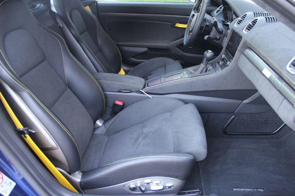 2025 Porsche 718 Cayman GT4 RS Coupe - 22946101 - 22