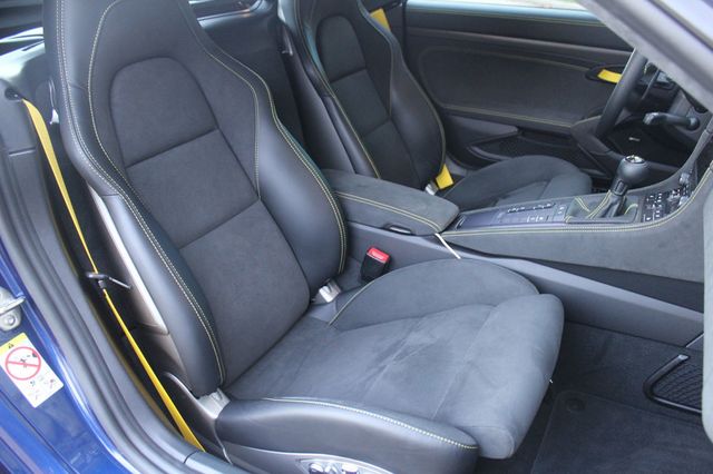 2025 Porsche 718 Cayman GT4 RS Coupe - 22946101 - 23