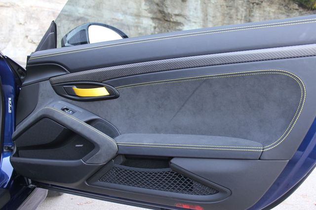 2025 Porsche 718 Cayman GT4 RS Coupe - 22946101 - 33