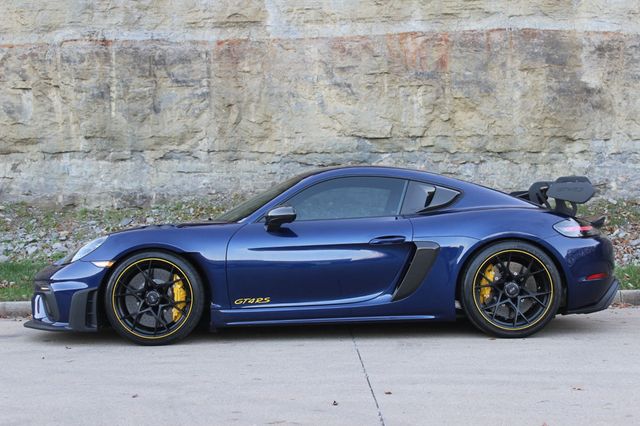 2025 Porsche 718 Cayman GT4 RS Coupe - 22946101 - 3