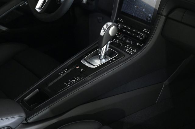 2025 Porsche 718 Cayman GTS - 22961507 - 17