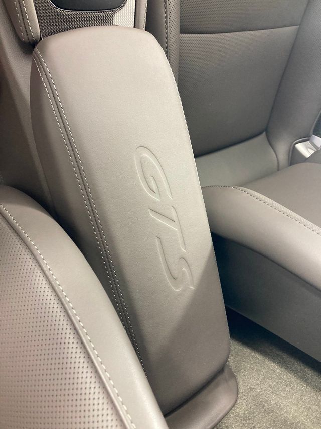 2025 Porsche 718 Cayman GTS 4.0 Coupe - 22973549 - 34