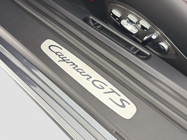 2025 Porsche 718 Cayman GTS 4.0 Coupe - 23038839 - 13